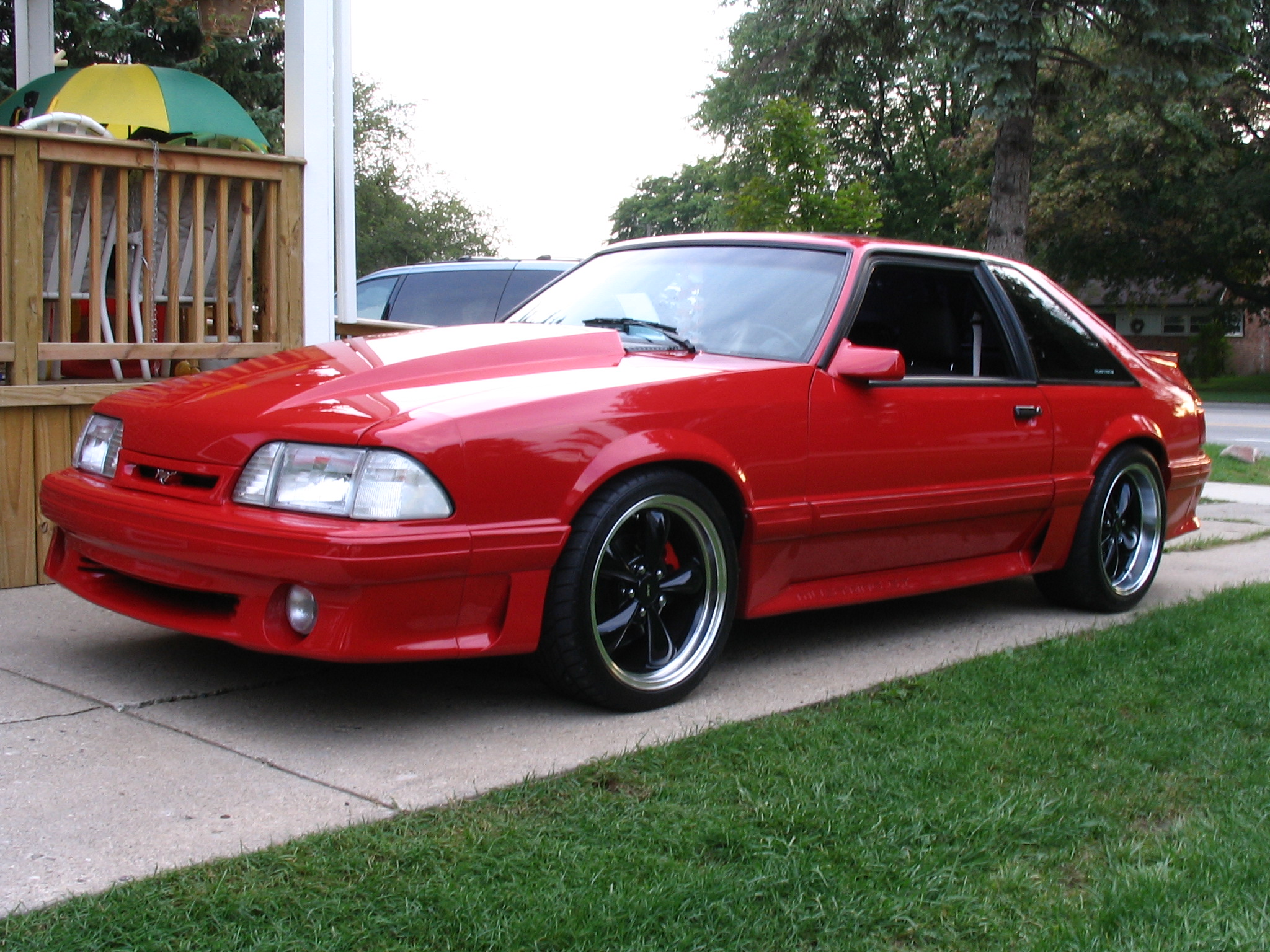 90-red-mustang-gt-1
